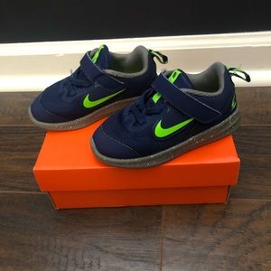 Nike 8c Toddler Boys Shoes